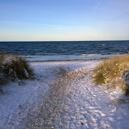 Fewo Himmel& Meer - Nur 300M Vom Meer Kuehlungsborn Exterior photo